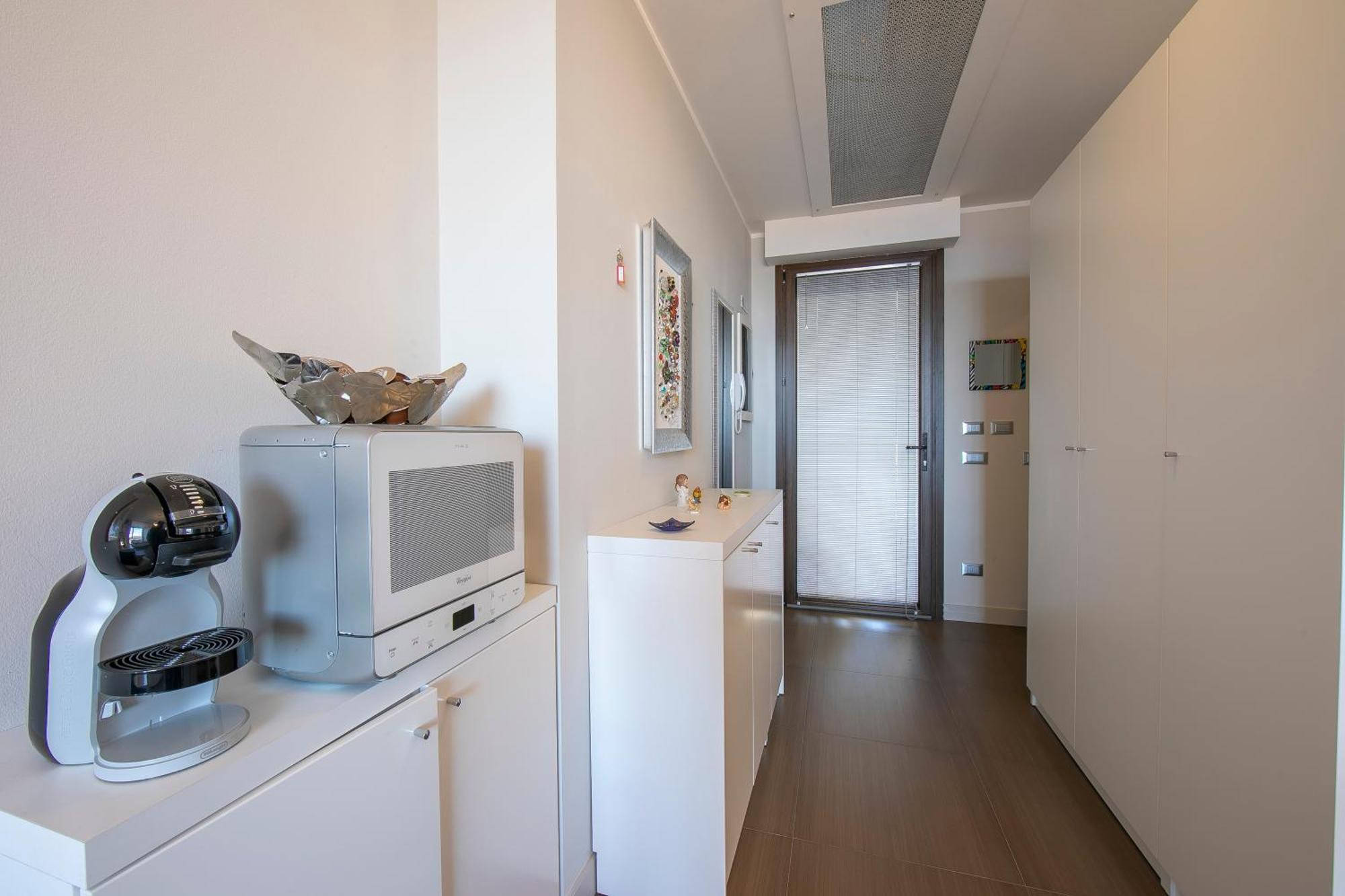 Suite On The Lake - Happy Rentals Meina Εξωτερικό φωτογραφία